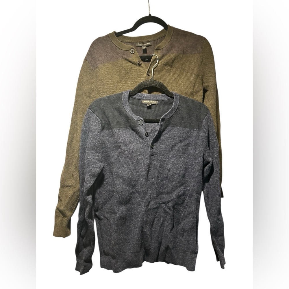 MEN’S BANANA REPUBLIC DOUBLE KNIT HENLEY SWEATER - SET OF 2 - SZ SMALL